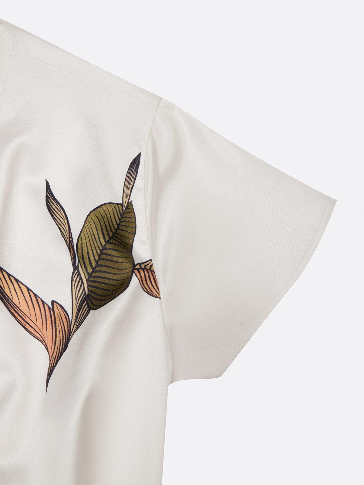 Emily | Saténové midi šaty s krátkými rukávy a bílým motivem listů