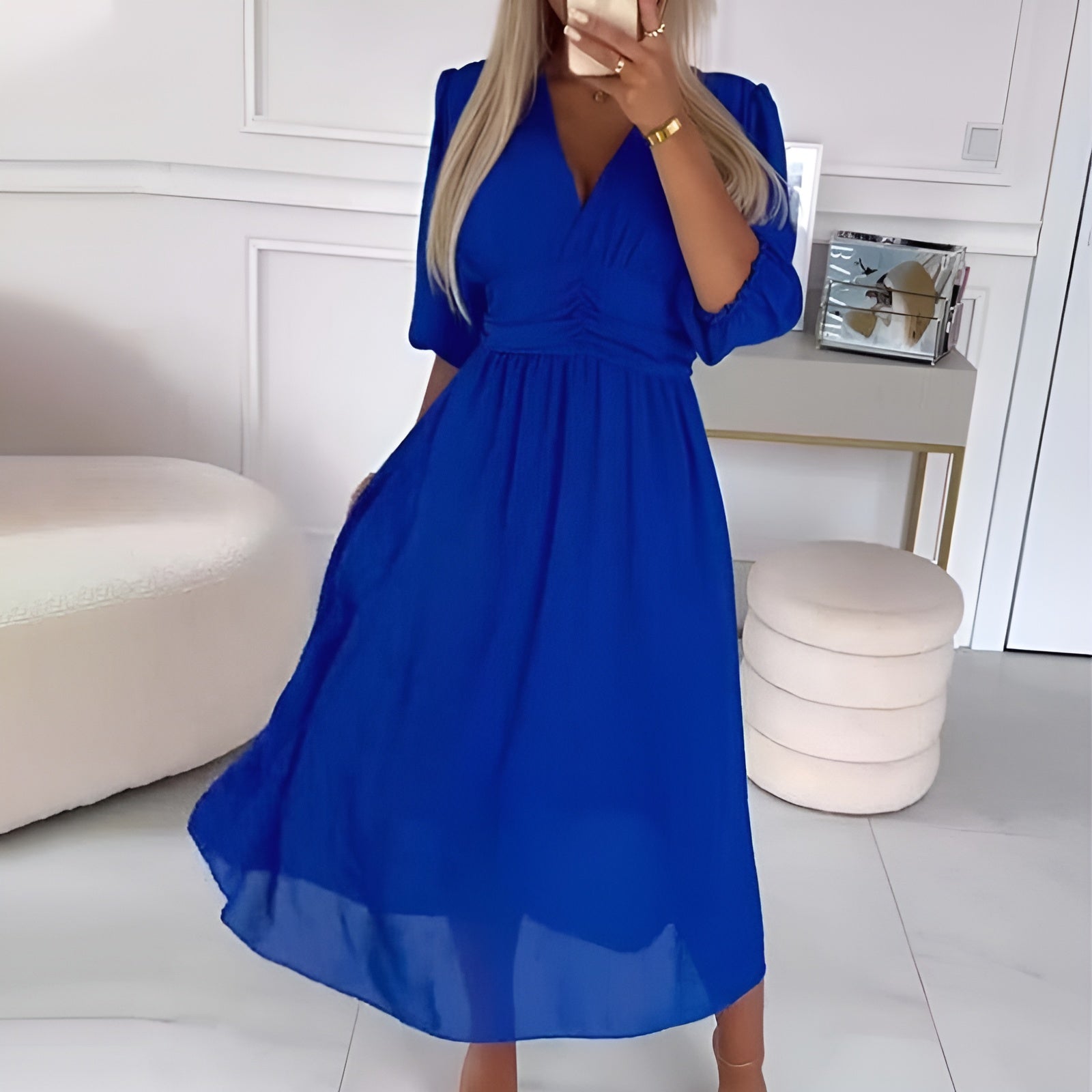 Nia | Elegantní obepínající šaty